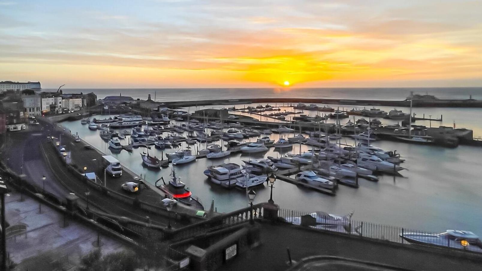Апартаменты Luxury Ramsgate Harbour View By Adliv Экстерьер фото